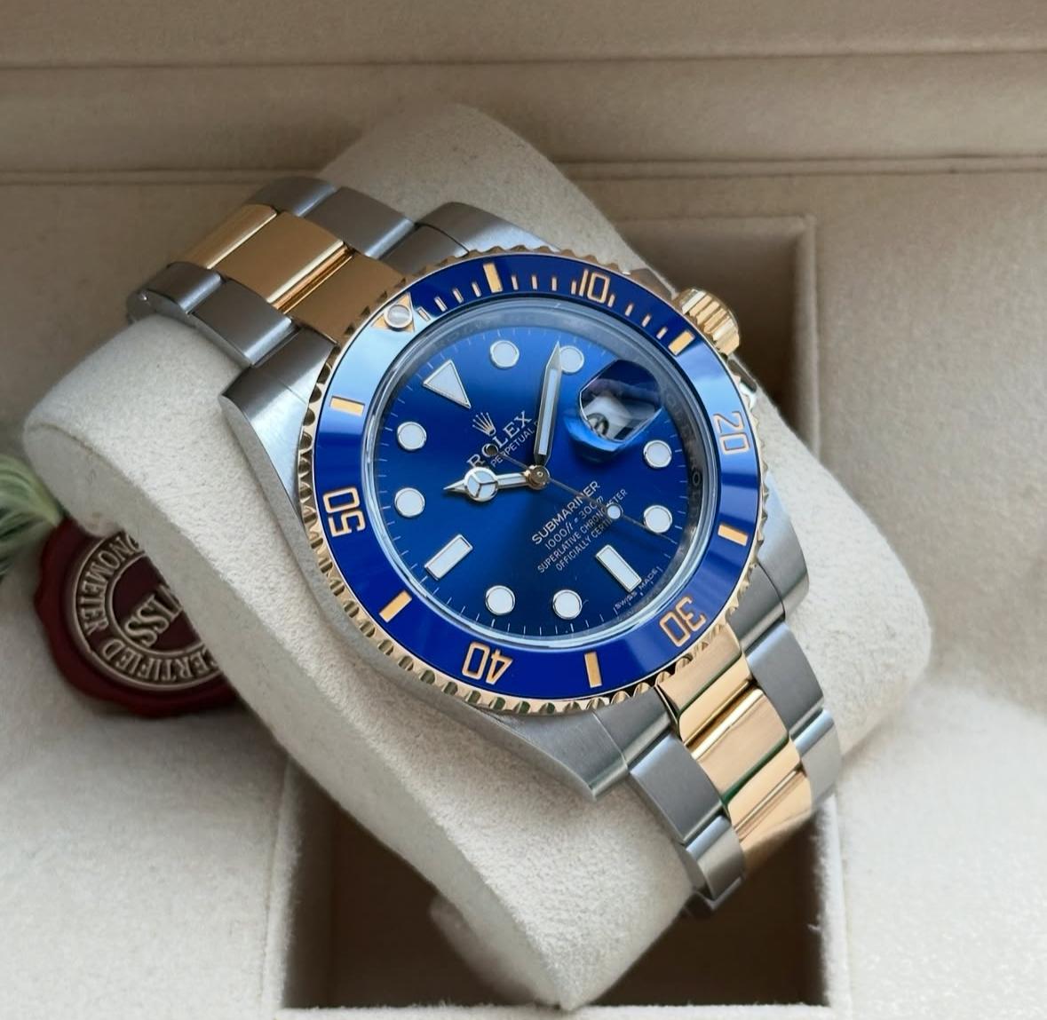 Rolex Submariner Date Oystersteel and yellow gold